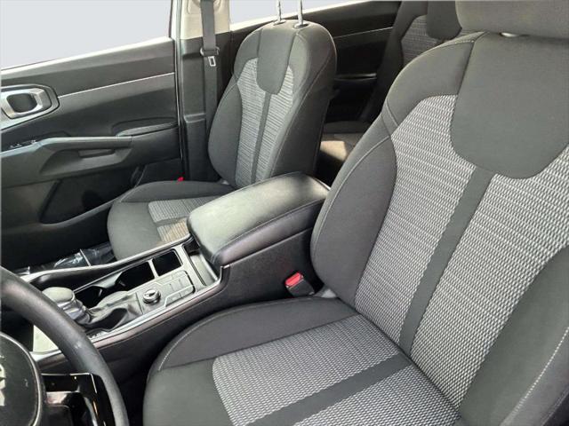 used 2023 Kia Sorento car, priced at $28,000