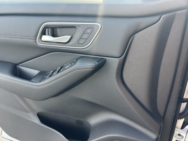 new 2025 Nissan Rogue car, priced at $41,233