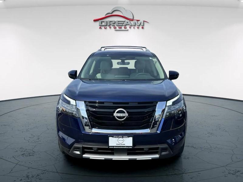 new 2025 Nissan Pathfinder car, priced at $38,236