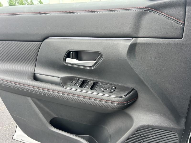 new 2025 Nissan Kicks car, priced at $28,545