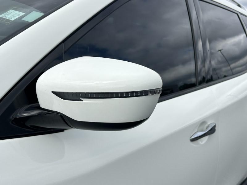used 2020 Nissan Pathfinder car, priced at $17,000