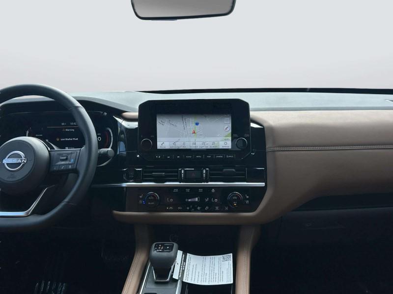 new 2025 Nissan Pathfinder car, priced at $45,608