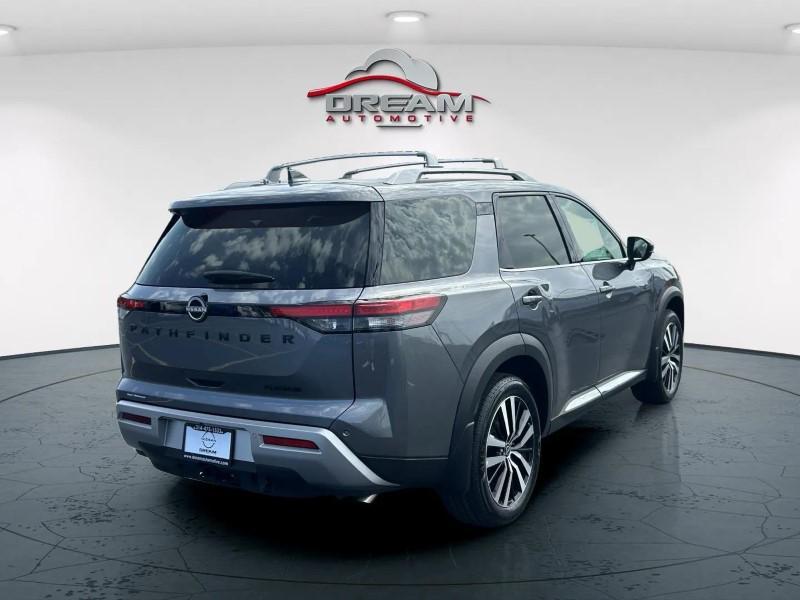 new 2025 Nissan Pathfinder car, priced at $45,608