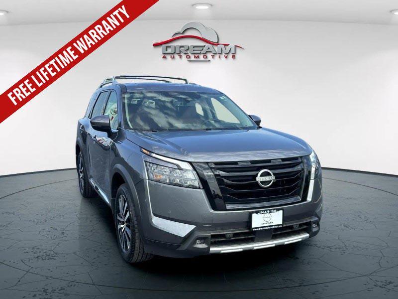 new 2025 Nissan Pathfinder car, priced at $45,608