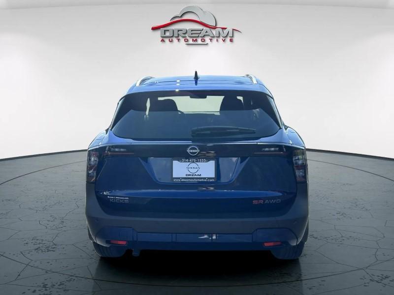 new 2025 Nissan Kicks car, priced at $29,308