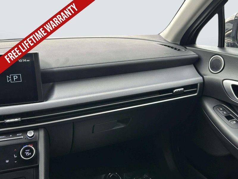 used 2024 Hyundai Sonata Hybrid car, priced at $23,995