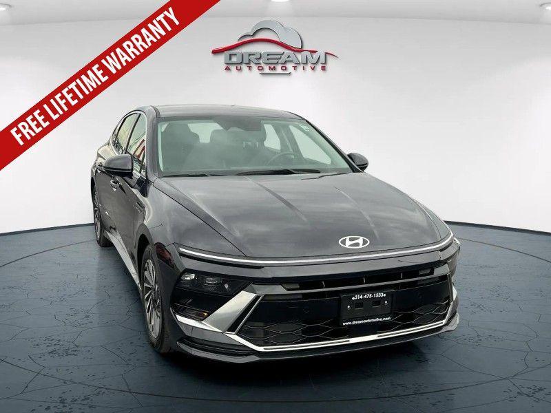used 2024 Hyundai Sonata Hybrid car, priced at $23,995