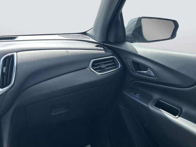 used 2023 Chevrolet Equinox car, priced at $23,300