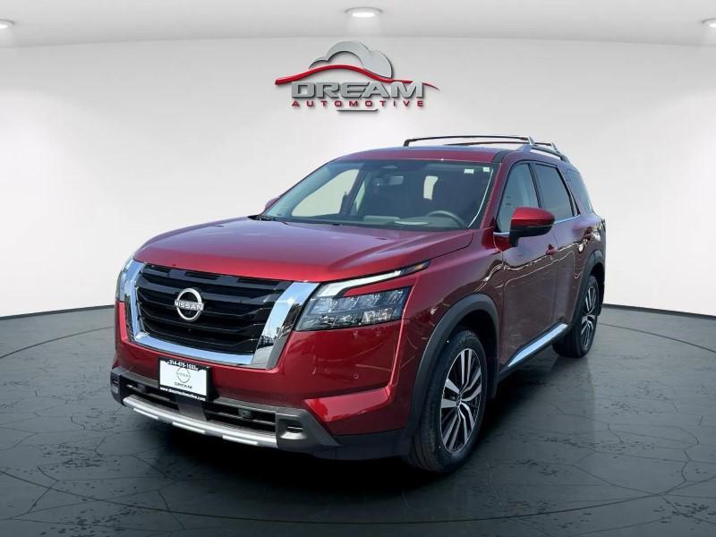 new 2025 Nissan Pathfinder car, priced at $46,013