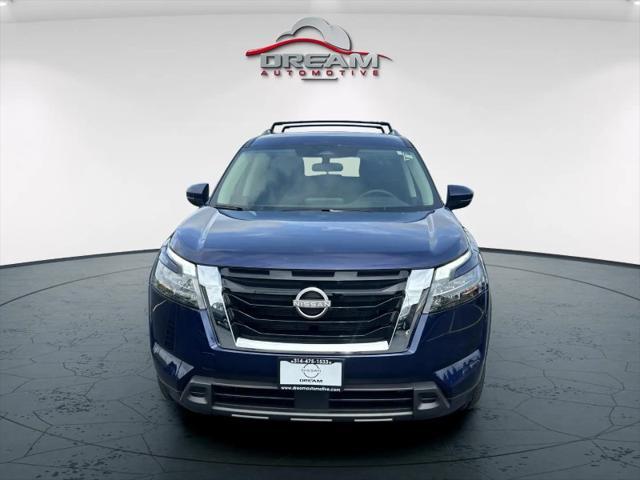 new 2025 Nissan Pathfinder car, priced at $37,580