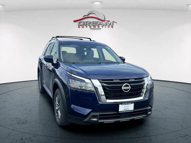 new 2025 Nissan Pathfinder car, priced at $34,580