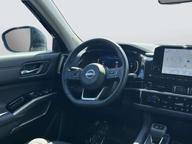 new 2025 Nissan Pathfinder car, priced at $47,597