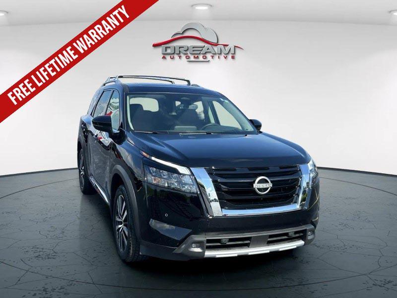new 2025 Nissan Pathfinder car, priced at $47,597