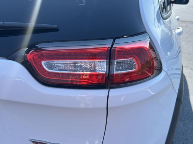 used 2016 Jeep Cherokee car, priced at $10,250
