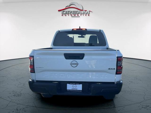 new 2025 Nissan Frontier car, priced at $34,121