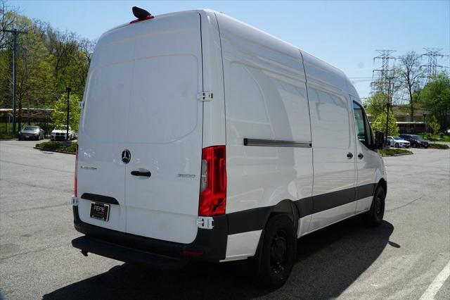 new 2025 Mercedes-Benz Sprinter 2500 car, priced at $68,574