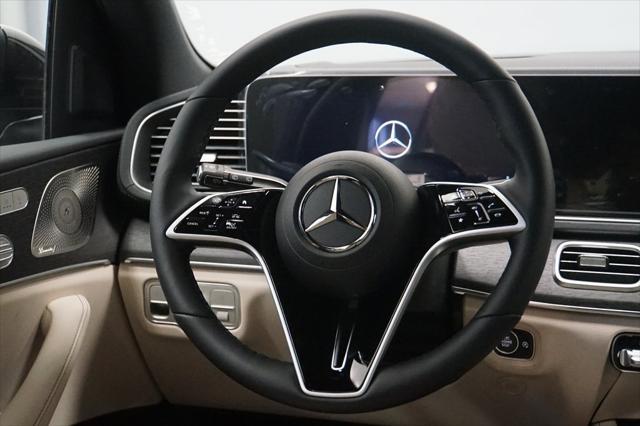 new 2025 Mercedes-Benz GLS 450 car, priced at $98,145