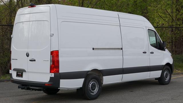 new 2024 Mercedes-Benz Sprinter 2500 car, priced at $70,751