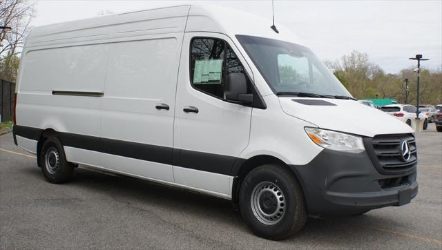 new 2024 Mercedes-Benz Sprinter 2500 car, priced at $70,751