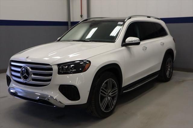 new 2025 Mercedes-Benz GLS 450 car, priced at $97,060