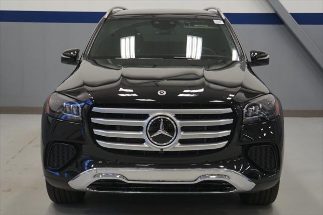 new 2025 Mercedes-Benz GLS 450 car, priced at $91,945