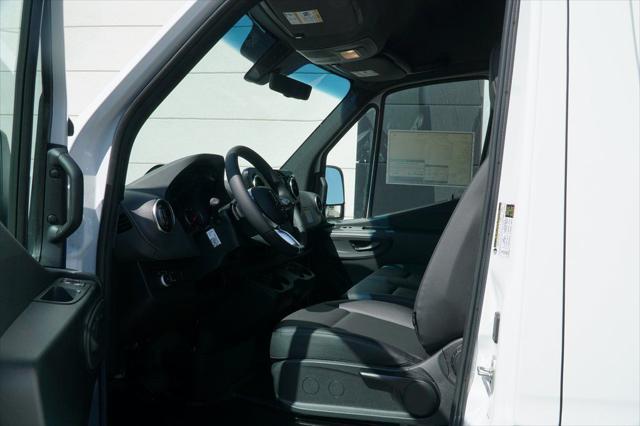 new 2025 Mercedes-Benz Sprinter 2500 car, priced at $71,692