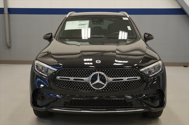 new 2025 Mercedes-Benz GLC 300 car, priced at $59,930