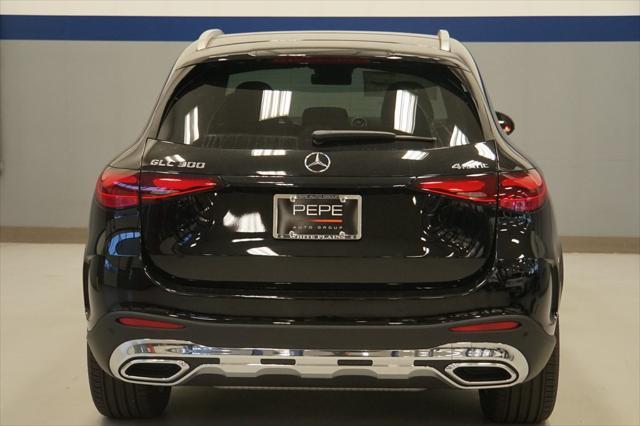 new 2025 Mercedes-Benz GLC 300 car, priced at $59,930