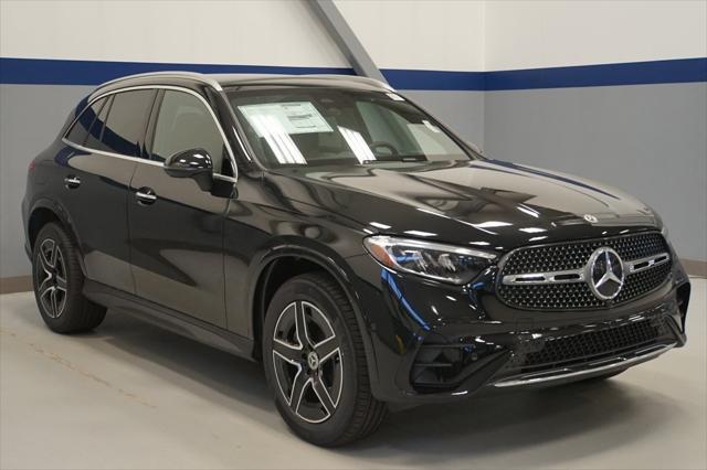 new 2025 Mercedes-Benz GLC 300 car, priced at $59,930