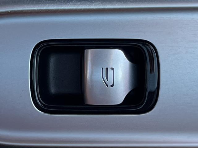 used 2022 Mercedes-Benz C-Class car, priced at $35,479