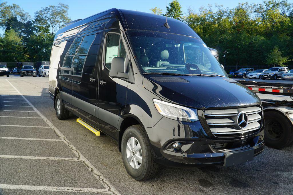 new 2026 Mercedes-Benz Sprinter 2500 car, priced at $88,276