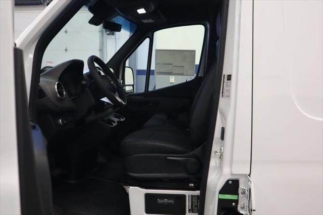 new 2025 Mercedes-Benz Sprinter 2500 car, priced at $61,181