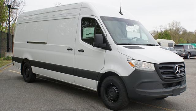 new 2024 Mercedes-Benz Sprinter 2500 car, priced at $70,099