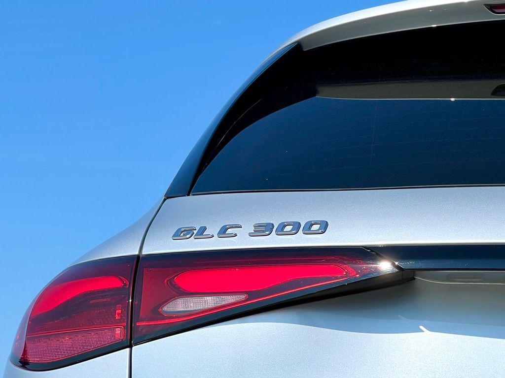 used 2023 Mercedes-Benz GLC 300 car, priced at $40,845