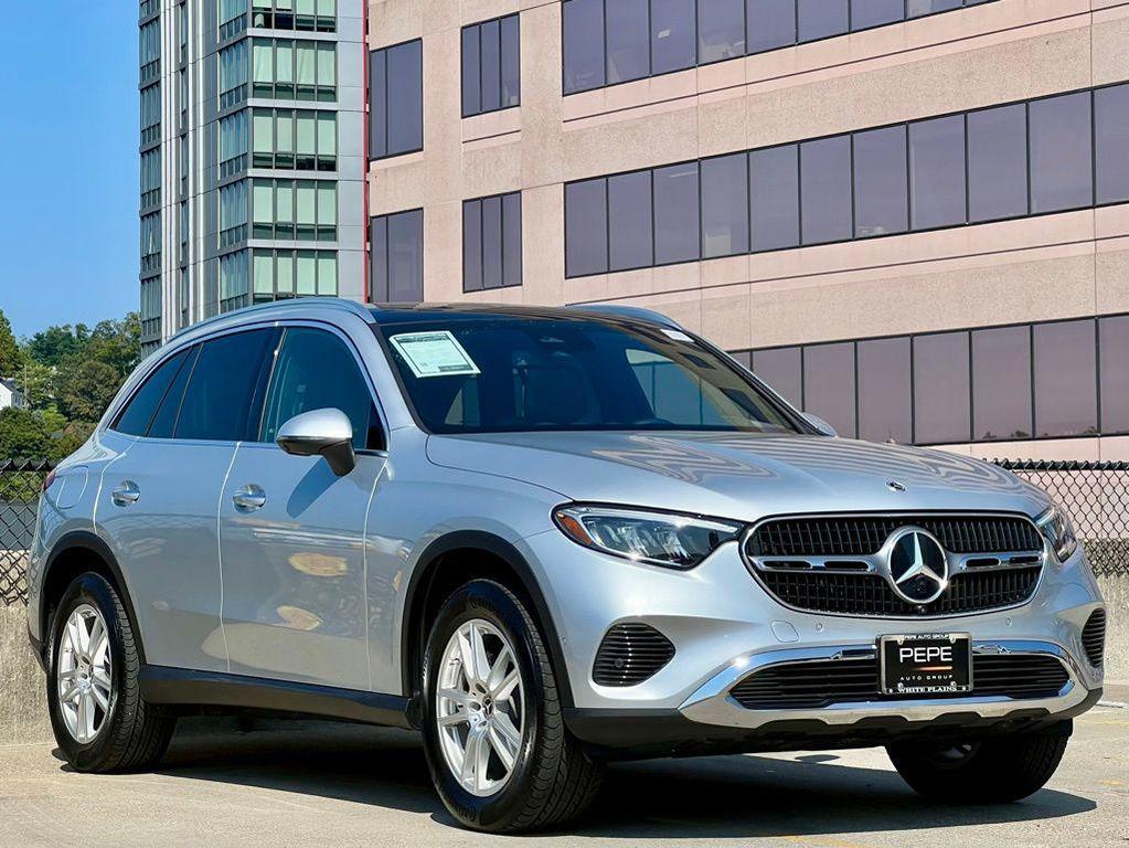 used 2023 Mercedes-Benz GLC 300 car, priced at $40,845