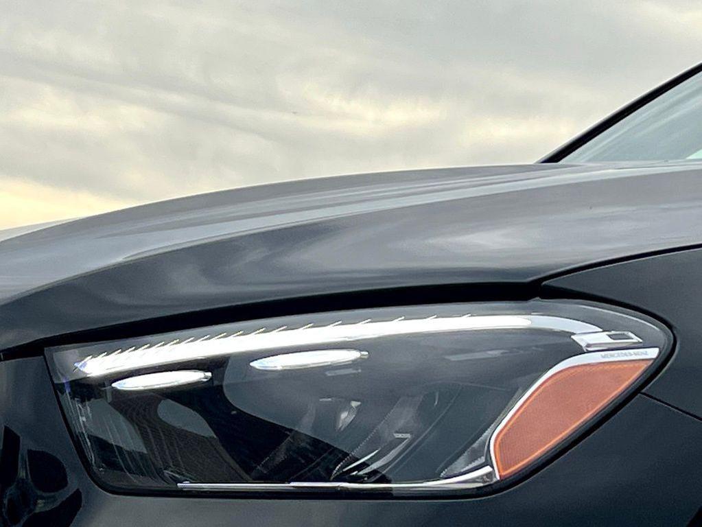 used 2025 Mercedes-Benz GLE 350 car, priced at $61,670