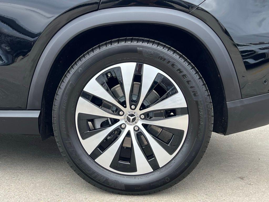 used 2025 Mercedes-Benz GLE 350 car, priced at $61,670