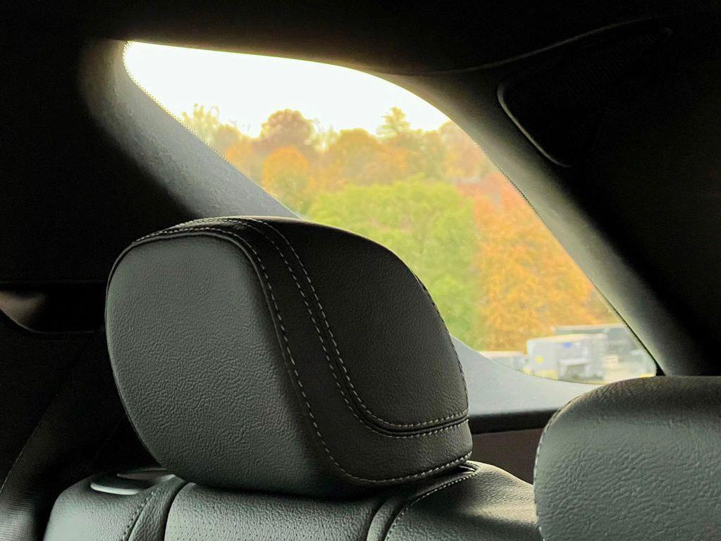 used 2025 Mercedes-Benz GLE 350 car, priced at $61,670