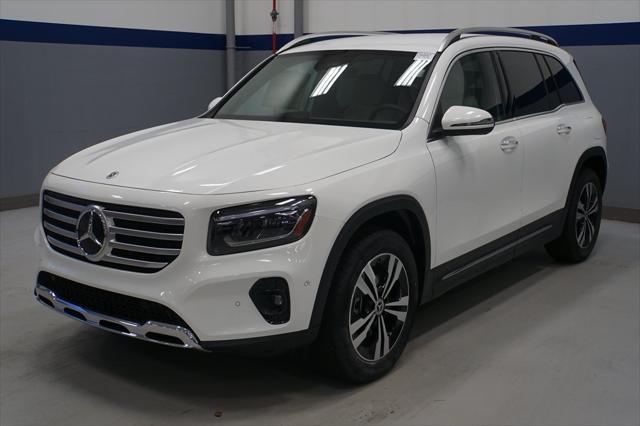 new 2025 Mercedes-Benz GLB 250 car, priced at $49,595