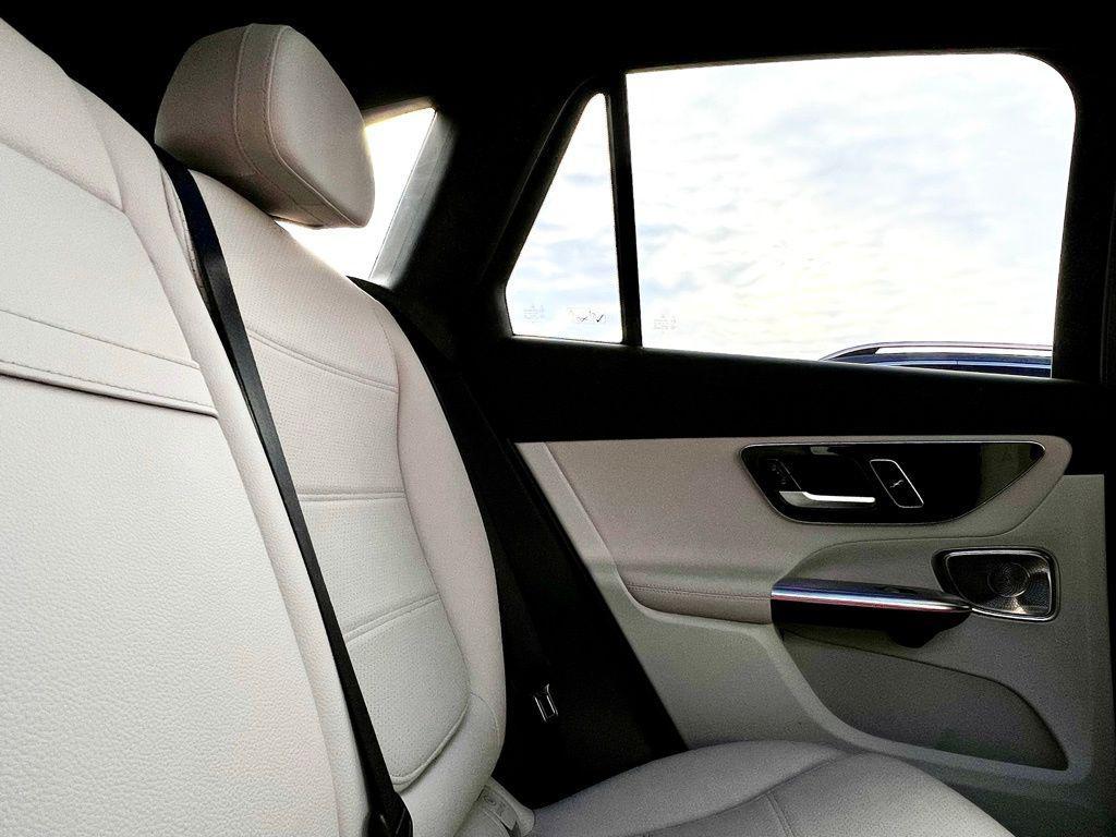 used 2025 Mercedes-Benz GLC 300 car, priced at $51,895