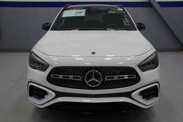 new 2025 Mercedes-Benz GLA 250 car, priced at $53,900