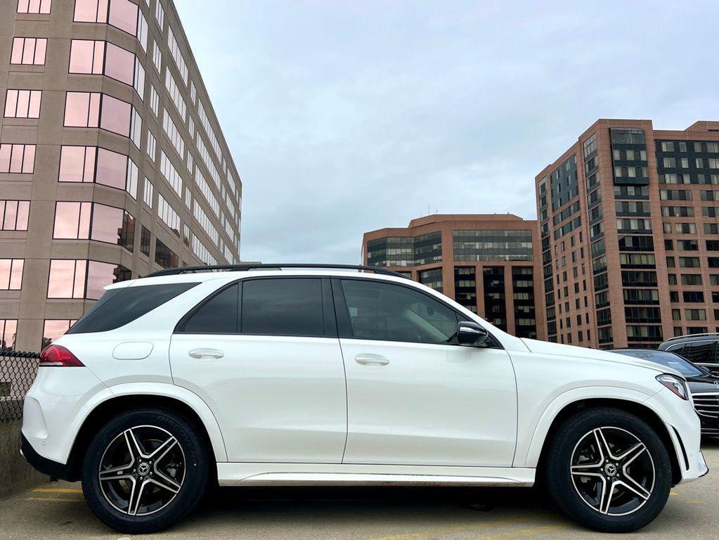 used 2022 Mercedes-Benz GLE 350 car, priced at $47,945
