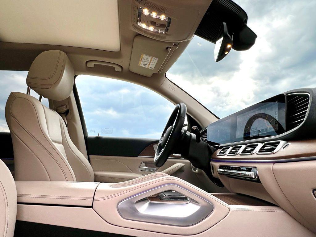used 2022 Mercedes-Benz GLE 350 car, priced at $47,945