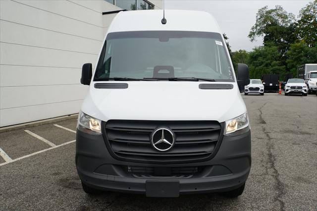 new 2025 Mercedes-Benz Sprinter 2500 car, priced at $68,375