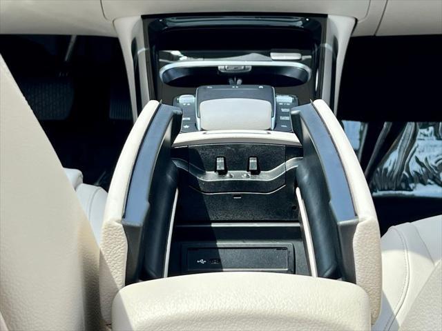 used 2022 Mercedes-Benz GLB 250 car, priced at $29,845