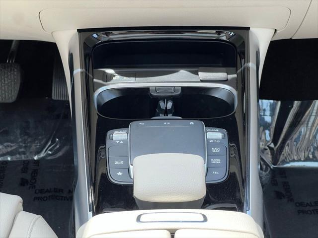 used 2022 Mercedes-Benz GLB 250 car, priced at $29,845