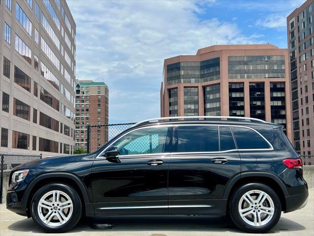 used 2022 Mercedes-Benz GLB 250 car, priced at $29,845
