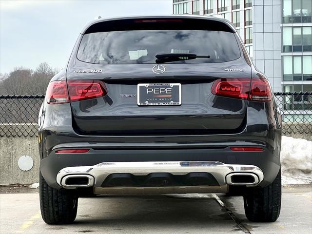 used 2022 Mercedes-Benz GLC 300 car, priced at $32,669