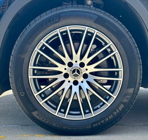 used 2025 Mercedes-Benz GLC 300 car, priced at $57,945