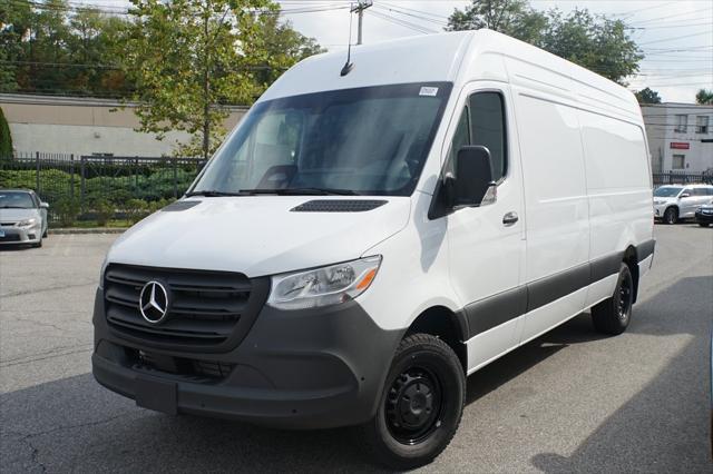 new 2025 Mercedes-Benz Sprinter 3500XD car, priced at $77,389